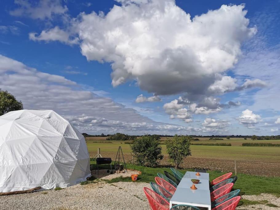 Apartmán Lincoln Star Dome, Hot Tub, Bbq Langworth Exteriér fotografie