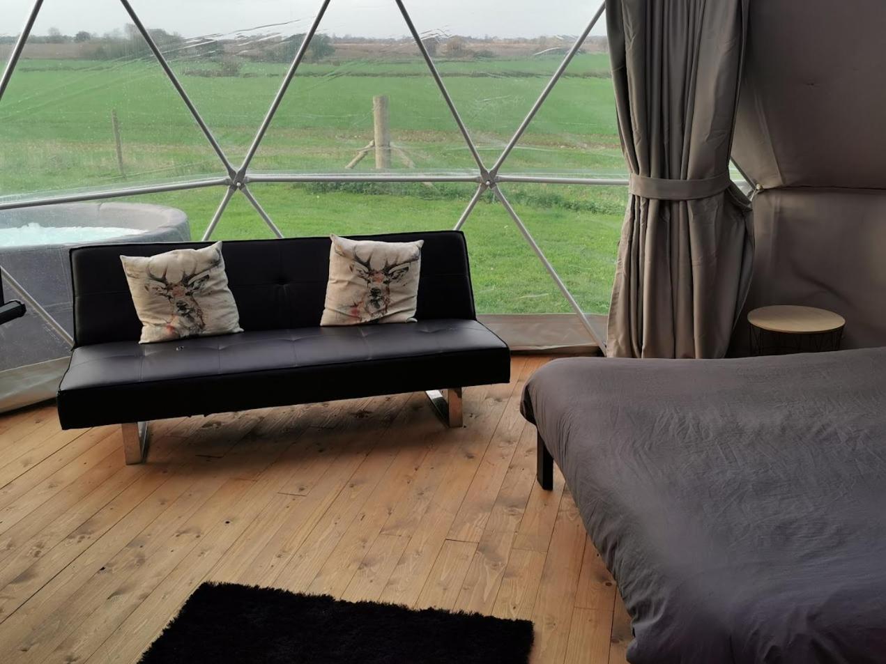 Apartmán Lincoln Star Dome, Hot Tub, Bbq Langworth Exteriér fotografie